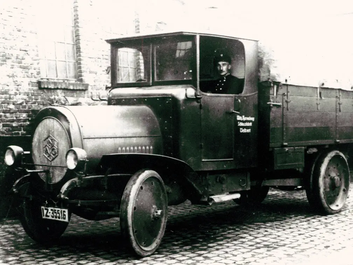 Historisches Foto eines Lkw von WILKA