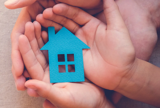 Die Sicherheit Ihres zu Hauses in guten Händen. WILKA macht die Welt einfach sicher.