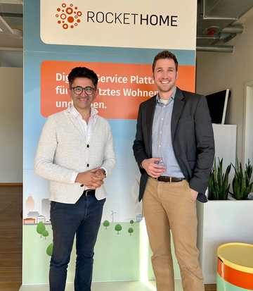 Rockethome Geschäftsführer Yüksel Sirmasac und WILKA Geschäftsführer Robert Schlieper